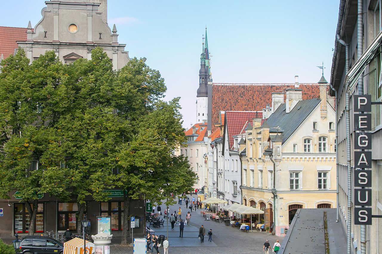 Vip Old Town Apartments Талин Екстериор снимка