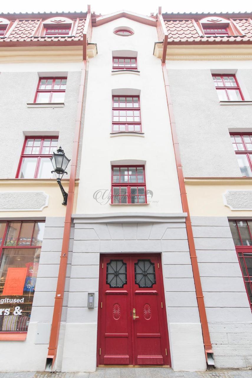 Vip Old Town Apartments Талин Екстериор снимка