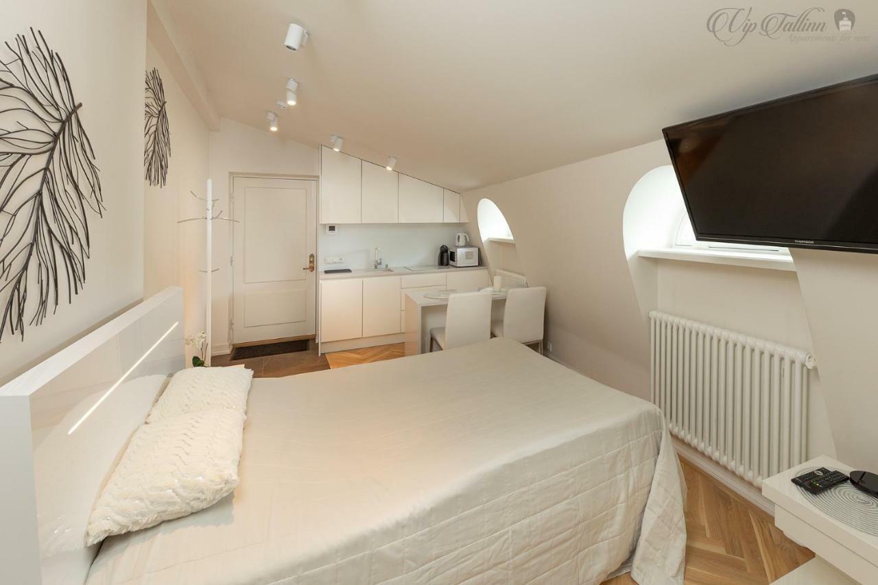 Vip Old Town Apartments Талин Екстериор снимка