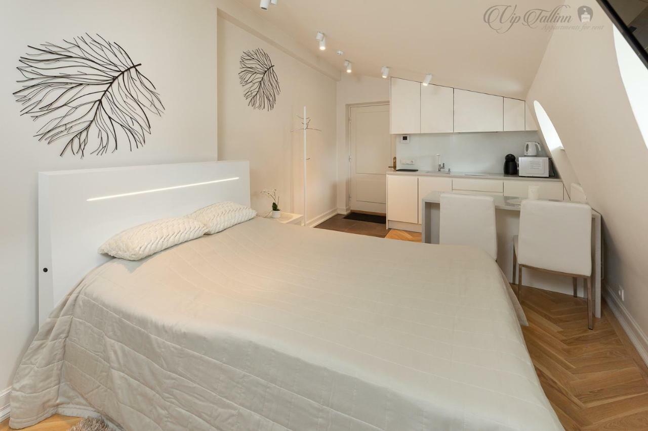 Vip Old Town Apartments Талин Екстериор снимка