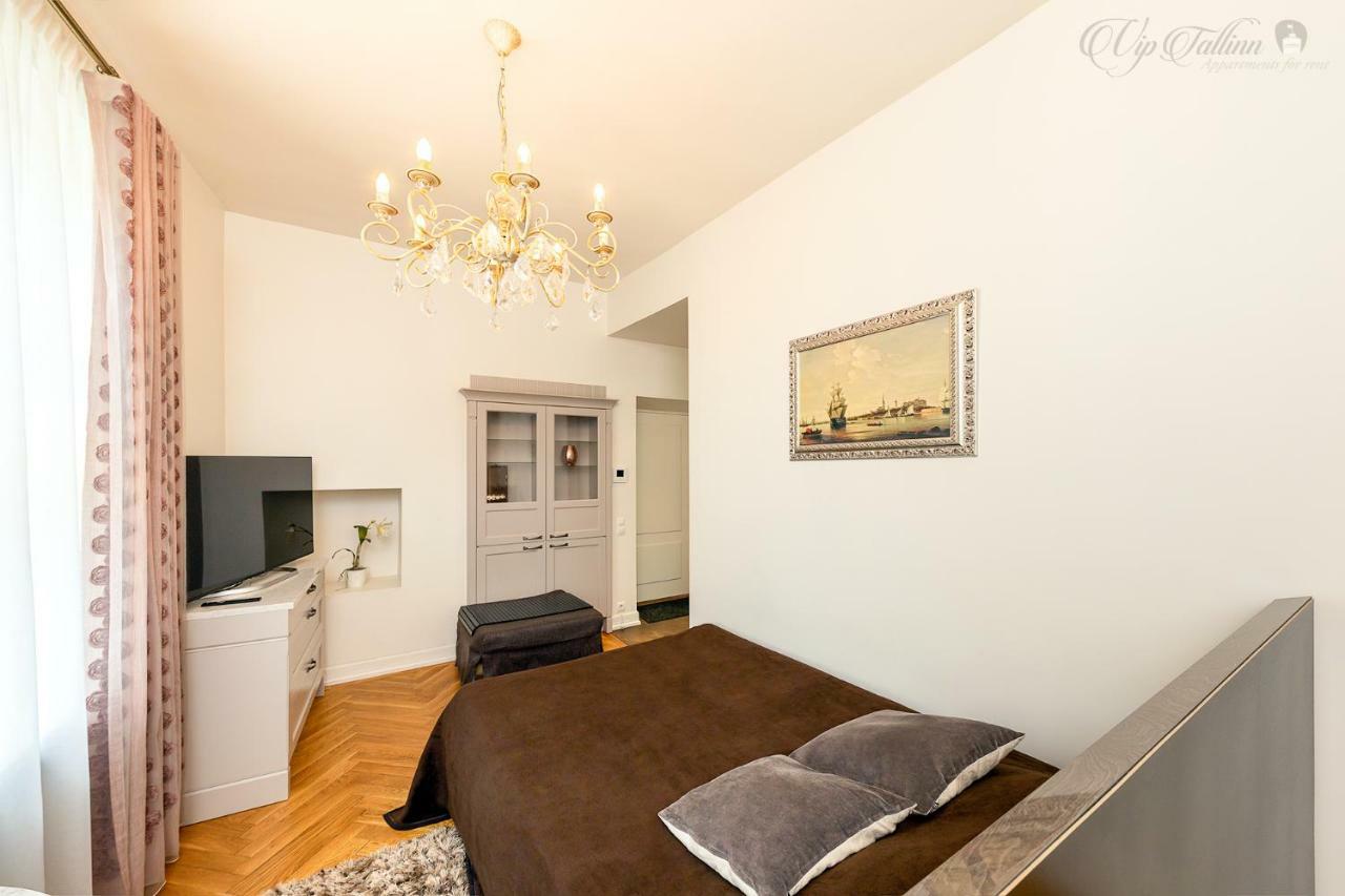 Vip Old Town Apartments Талин Екстериор снимка
